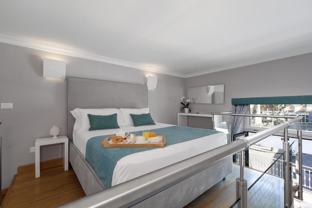 La Piazzetta Guest House Sorrento Luaran gambar